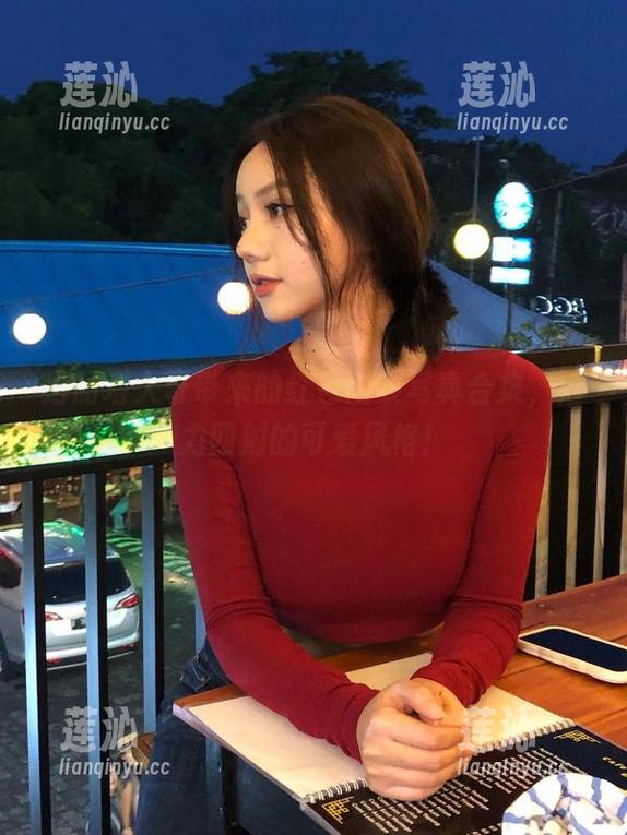 洛丽塔大哥带来的红色内衣写真合集，活力四射的可爱风格！