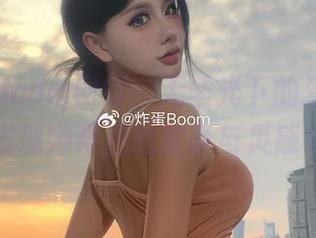 与炸蛋Boom同行，无圣光下的爱丽酱美图：发现她背后的故事与灵感来源！