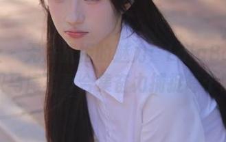 爱蜜社 - 无法抗拒的魅力：LalaBaby啦啦双马尾写真合集奋力捕捉每个瞬间