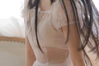 爱蜜社 - 迷失在LindaLinda的校服私房美图中，回忆校园点滴时光