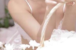 白莉爱吃巧克力与灰丝的写真合集，绽放出别样的清新与诱惑