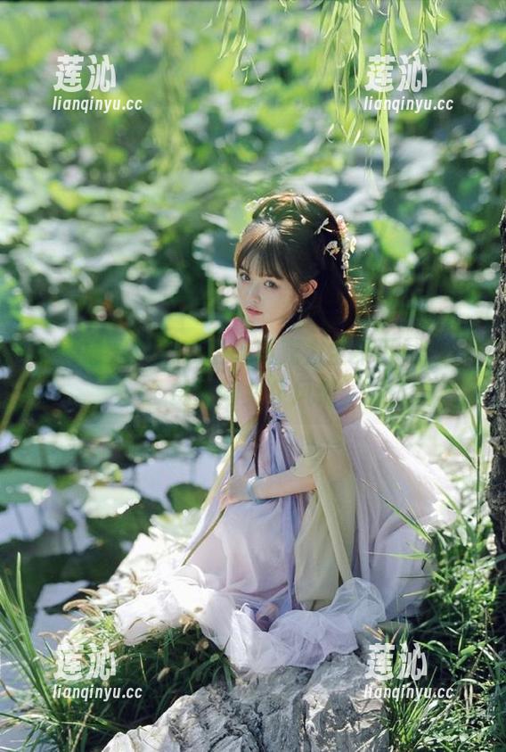 甜蜜时光！白莉爱吃巧克力全集下载，尽赏蕾姆女仆风情