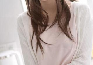 探索眼酱大魔王w与和服的无圣光套图，带你穿越时光，感受文化之美