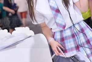 一窥神楽坂真冬清纯魅力，高清套图记录每个动人瞬间