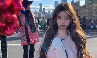 秀人网 - 精选Angela小热巴校服写真合集，分享那些让人心动的青春瞬间！