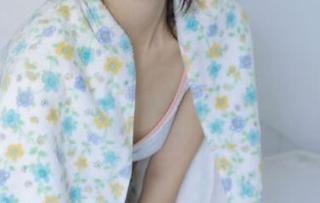 秀人网 - 探索Candy糖糖的奶牛写真合集，观看她如何将日常变成艺术之美！