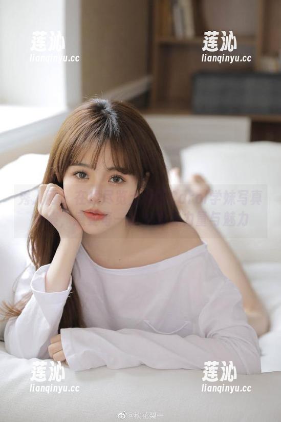 秀人网 - 在线尽览土肥圆Carol学妹写真合集，感受每一张的青春力量与魅力