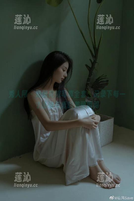 秀人网 - 奶酥花嫁写真全套，记录下每一寸感动与爱的美丽瞬间
