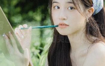 秀人网 - 无法抵挡的魅力：安然maleah棉袜写真背后的美图秘密揭晓