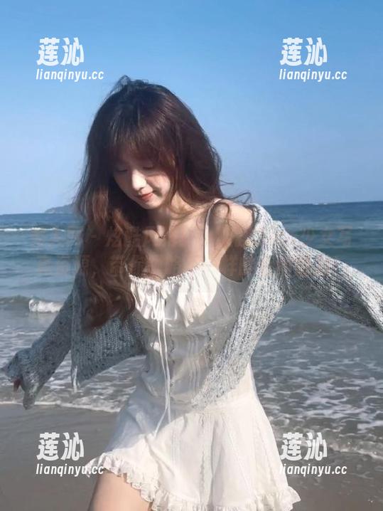 秀人网 - 炫酷风格！小狐狸Sica少女写真资源，带你领略不一样的套图魅力！