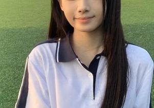 秀人网 - 小纯子无圣光双马尾写真合集，展现摄影艺术中的纯真与活力
