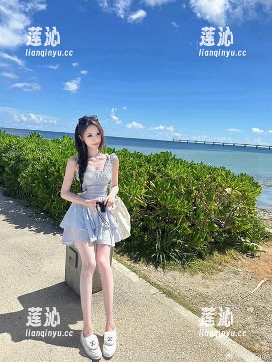 秀人网 - 最新写真大赏！浅浅Danny学姐分享她的独特魅力，快来抢先点评！