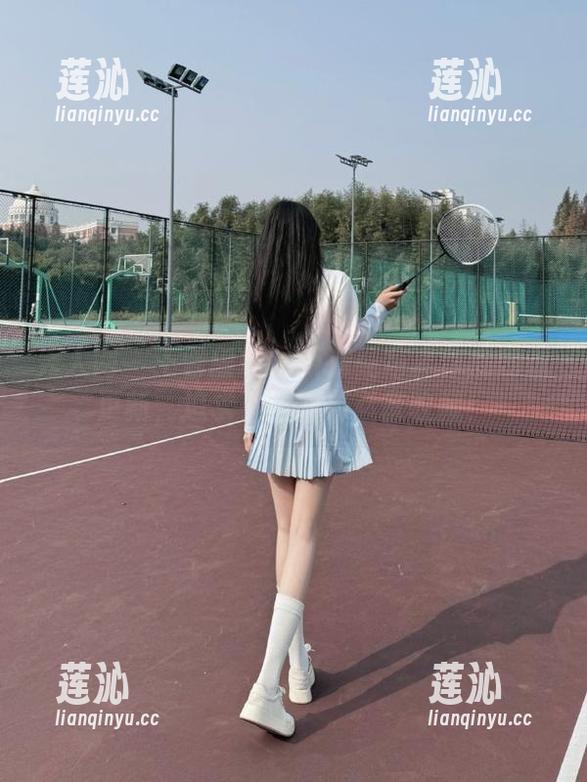 秀人网 - 王馨瑶Yanni清纯写真作品网盘更新，追求小清新的必备收藏！