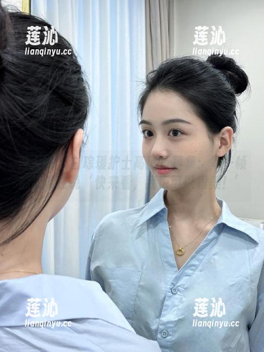 秀人网 - 白琮瑗护士高清写真集：每一帧都仿佛在说‘快来看，我也可以很美！’