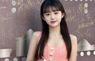 秀人网 - 捕捉盼盼玉奴女王的优雅瞬间，超值资源展示她的写真作品