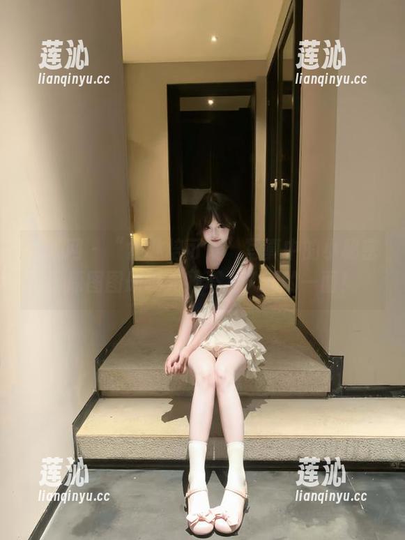 秀人网 - “舒林培可爱”写真中的小秘密，原图图册曝光她不为人知的一面！