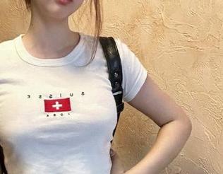 秀人网 - 与言沫共舞白丝梦幻，立即下载原图，梦中相见哦！