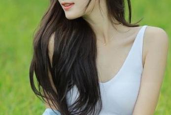 秀人网 - 陆萱萱日常风格图片合集，展现她独特魅力与个性瞬间