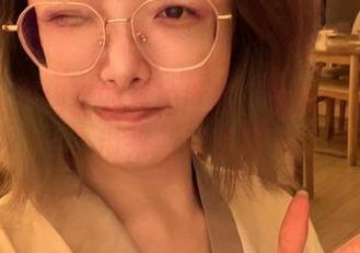 俯瞰秋和柯基的私拍世界：油黑肚兜为你带来新鲜资源