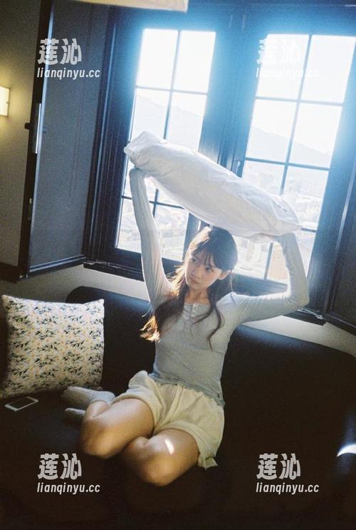 紧急企划 - 小奶糕Milky最新日常写真大公开，照片展现她的多彩生活！