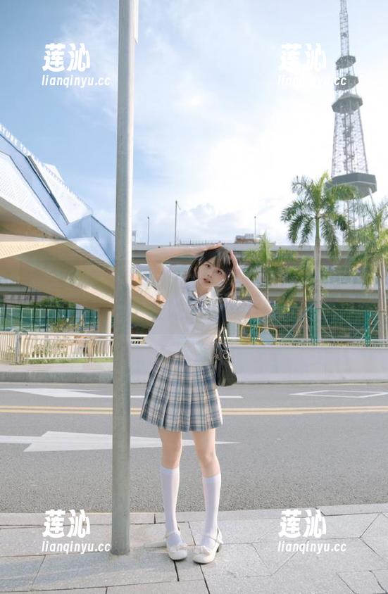 紧急企划 - 小恩护士高清写真库，带你免费下载她的治愈力量
