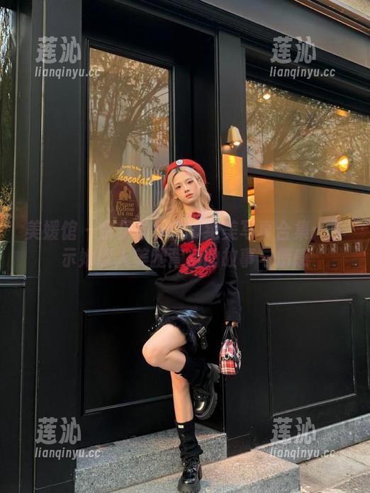 美媛馆 - 佘贝拉bella绝美写真合集：展示她撩人美腿背后的故事与情感