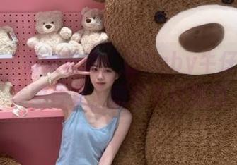 美媛馆 - 时尚前沿：豆baby牛仔裤完美美图合集，感受牛仔魅力