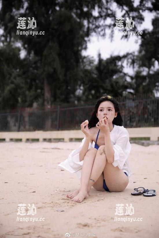 美媛馆 - 在网盘上畅享陈舒羽的棉袜写真，感受质朴与优雅