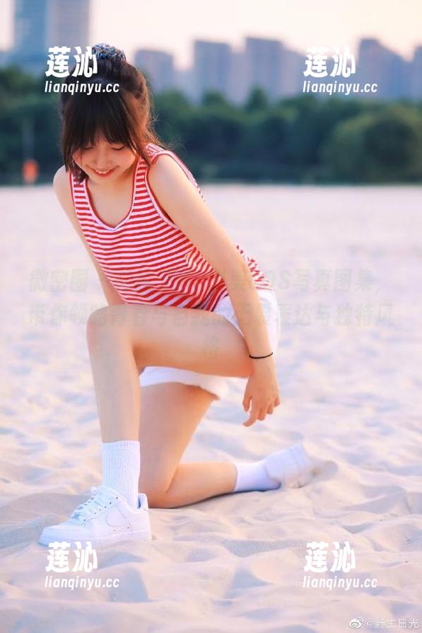 微密圈 - 艾拉·isla甜美COS写真图集，带你领略青春与自我的无畏表达与独特风格