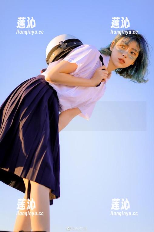 花漾show - 感受小热巴的透明之美，独家图库资源带你走进艺术的殿堂