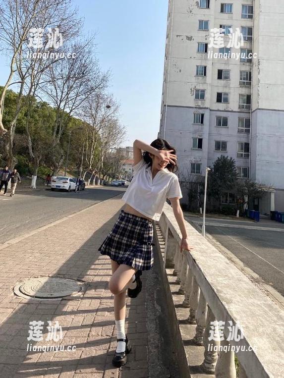 花漾show - 探秘张思允Nice：穿着体操服的私房美图让你脑洞大开！