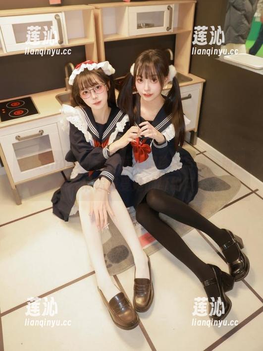 花漾show - 张雨萌美腿珍藏写真，精选图库带你感受她的绰约风姿