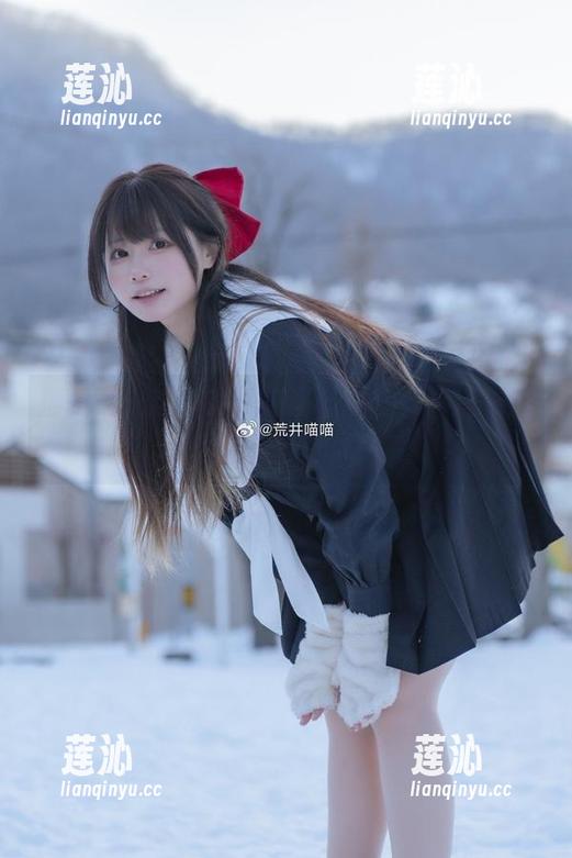 拥抱荧光粉色的荒井喵喵教室，高清资源让你大开眼界！