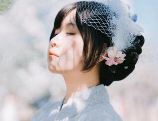 探索萌芽儿o0创作的丝袜写真合集，分享她的艺术之旅与激情！