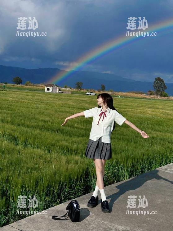 蜜桃社 - 琉璃lily的私房职业装图集：让你在职场中脱颖而出的秘密