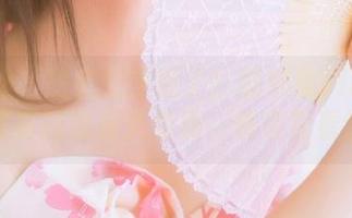 蜜桃社 - 熟男们注意了！缇娜美Tinami泳池写真图包永久免费，快来查看细节！