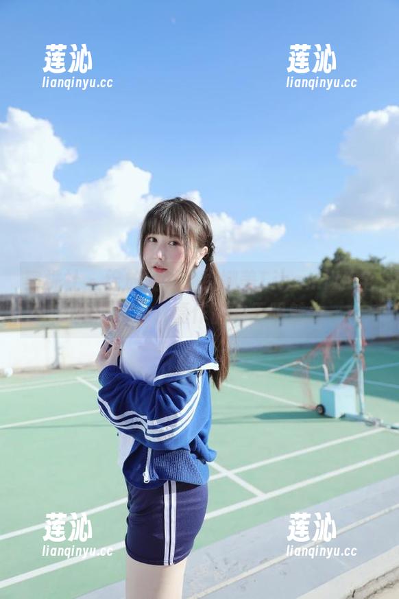 蜜桃社 - 绽放美丽，缇娜美TinamiJK全集展示每一幅作品的无限魅力