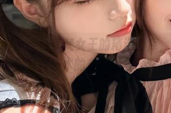 语画界 - 走进梦梵女王的精选图库，感受到写真艺术的多样性与深度