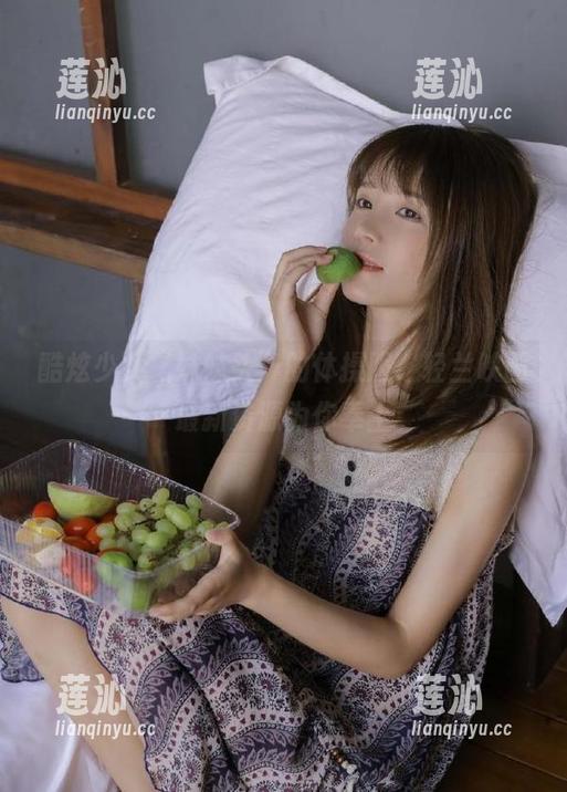 酷炫少女“妹妹头”的体操服，轻兰映画最新资源为你奉上
