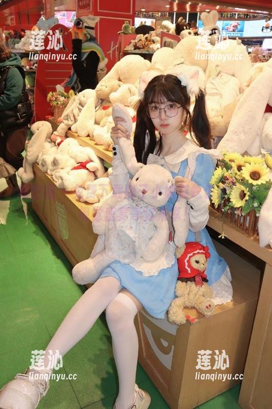 微密圈 - 免费下载醇子小姨蜘蛛侠套图，视觉盛宴等你来享！
