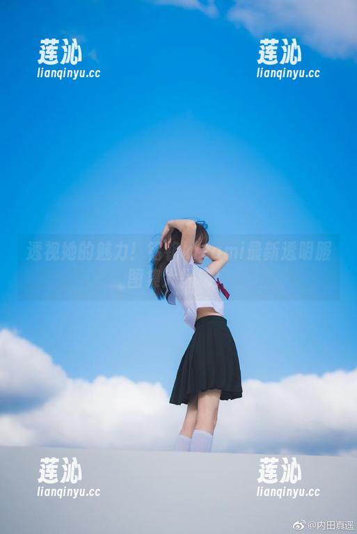 透视她的魅力！铭铭kizami最新透明服图集大揭秘！