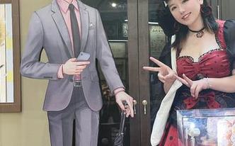 下载阿半今天很开心的天狼星套图，尽享青春魅力！