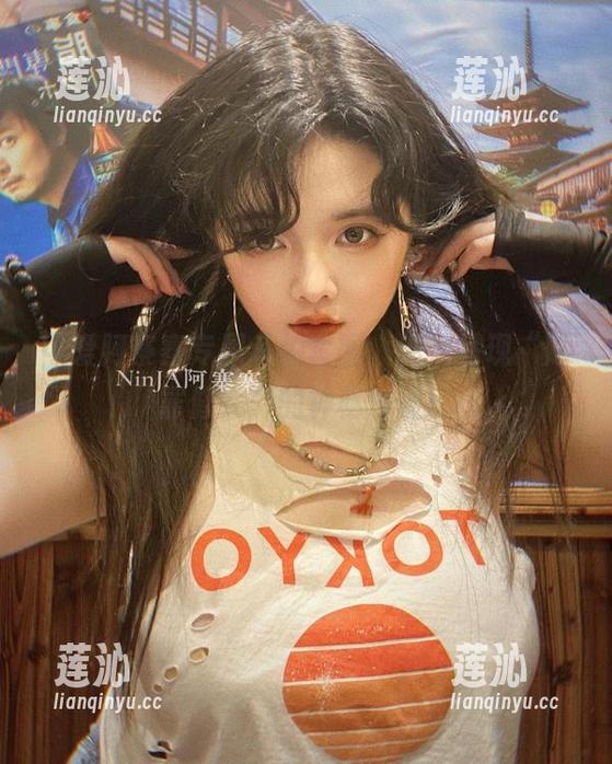 可爱阿寨寨专属私拍套图，细腻呈现“赎罪修女”的神秘气质！