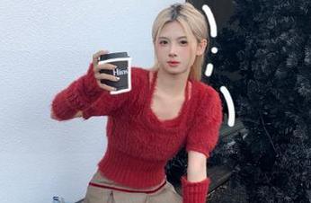 青豆客 - Luvian本能的皮衣写真：资源与自嘲的完美结合，谁能拒绝？