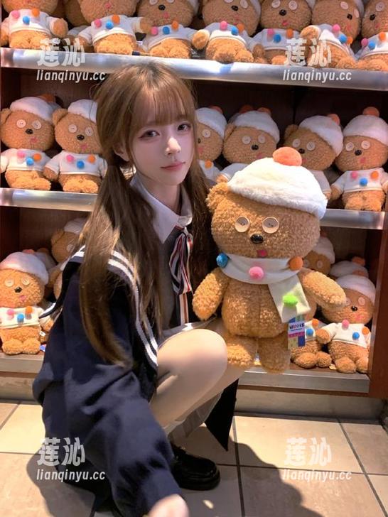 青豆客 - 娜依灵儿可爱写真高清原图，感受她独特魅力与甜美气息！