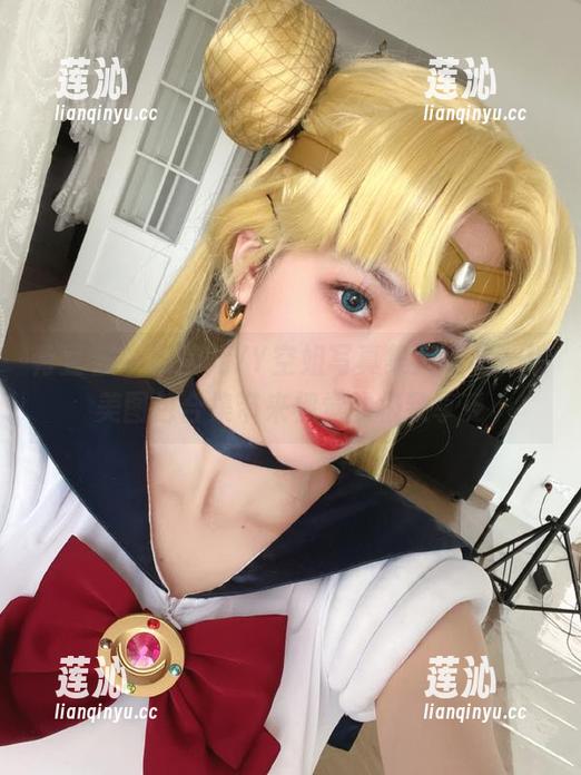 青豆客 - 颖莹儿YY空姐写真集大曝光，精美图包合集带来视觉的极致享受