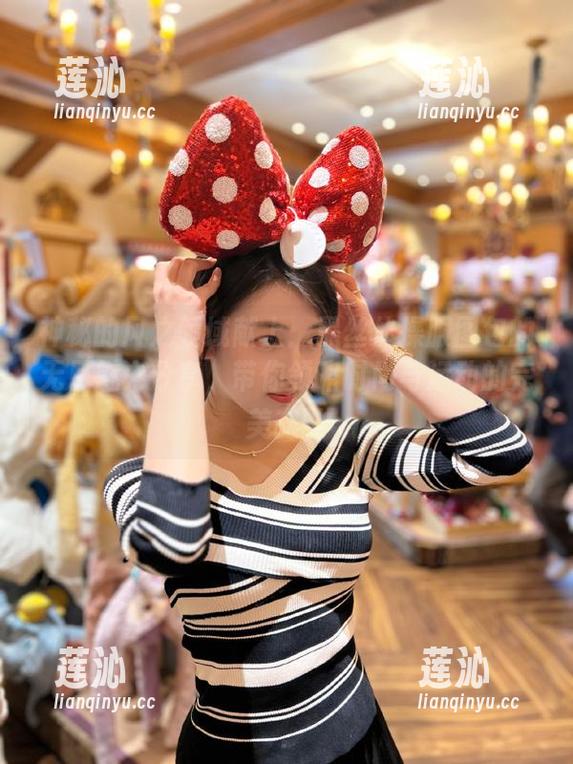 神秘的风之领域献上：黑丝体操服图包的无尽魅力分享，带你领略时尚与运动的完美交融