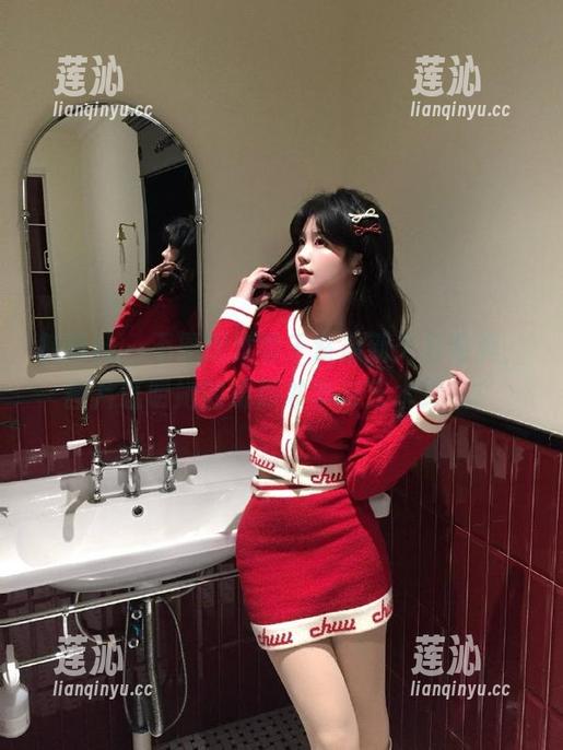 魅妍社 - 不要错过雪千紫最新天台写真，图片证明她的摄影才华与艺术灵感！
