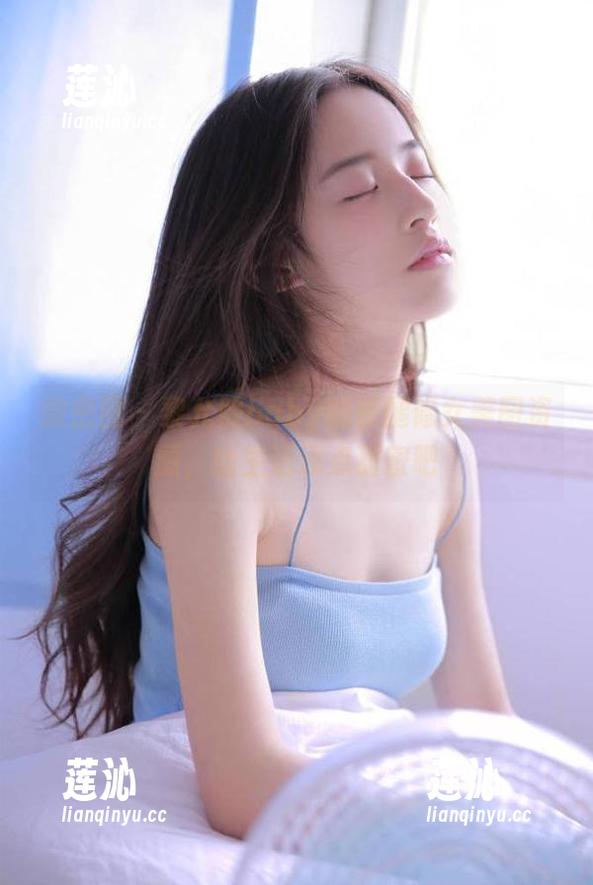 微密圈 - 黎允熙baby的长腿修女美图资源，给生活添点甜蜜吧